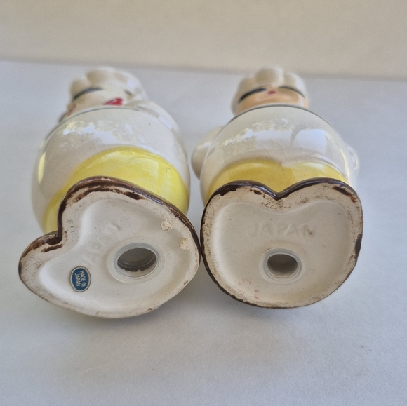 Chef Salt and Pepper Shakers Vintage 1970's. Retro Kitchen Decor. - Picture 4 of 6
